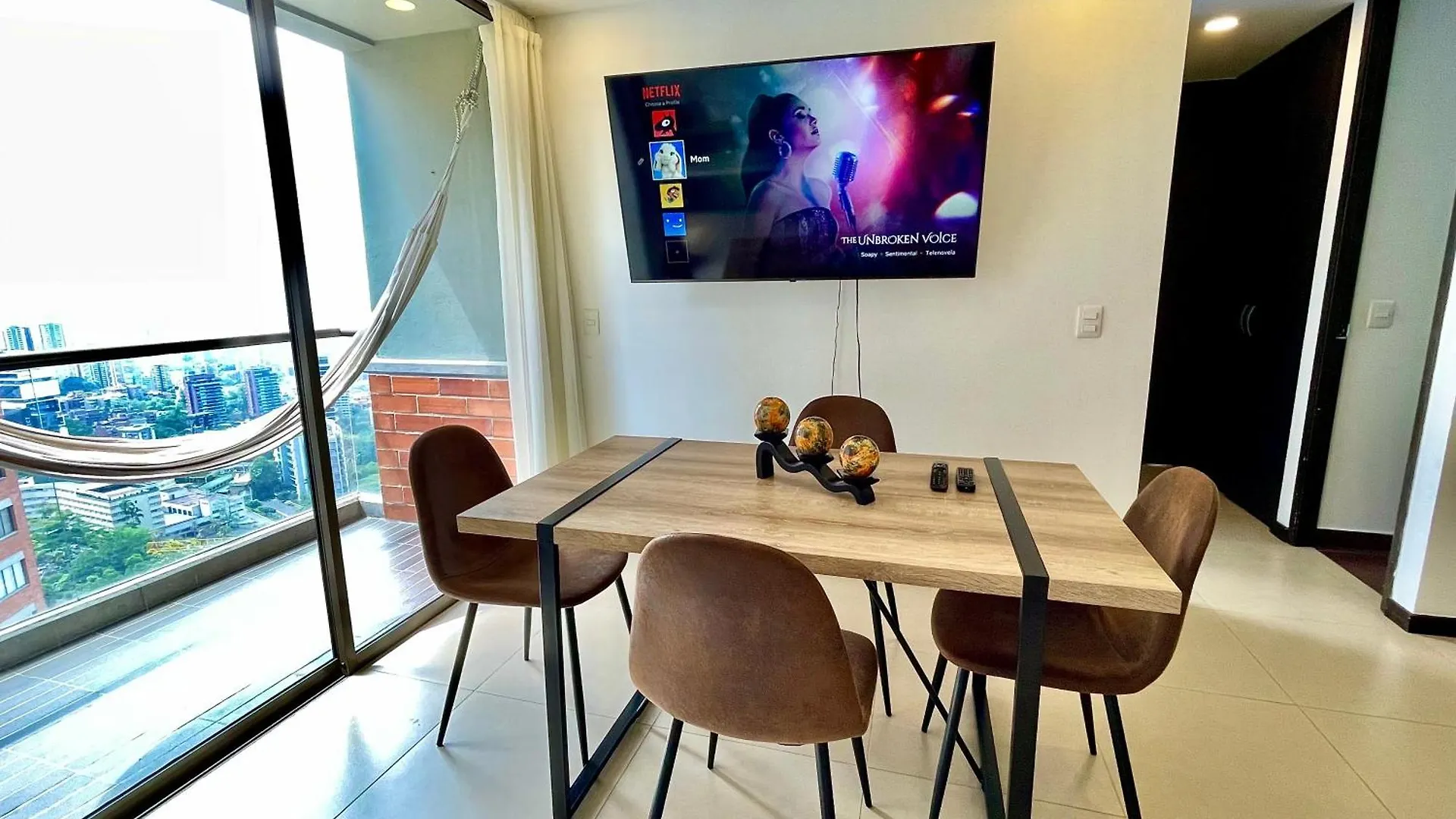 Space, Best Location & Price! Medellin Apartment