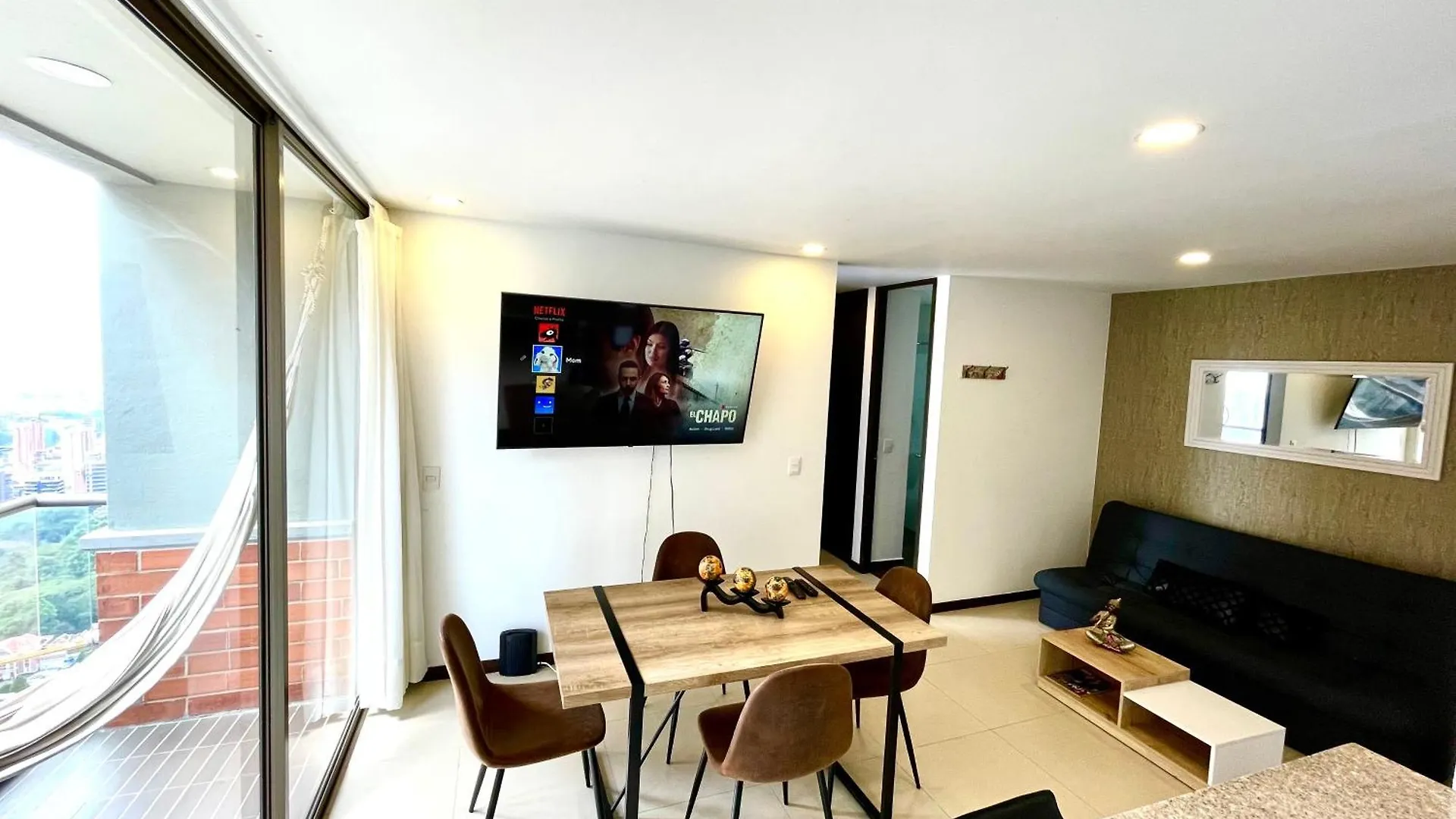 Space, Best Location & Price! Medellin 0*,  Colombia